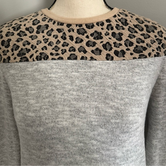 THML Leopard/Solid Suede Cuff Top, XS, EUC! - Picture 2 of 7